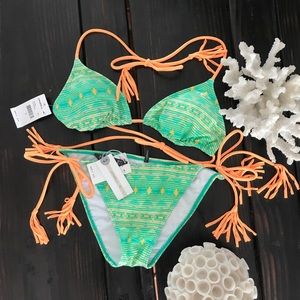 NWT O’Neill Size Small Green Orange Bikini